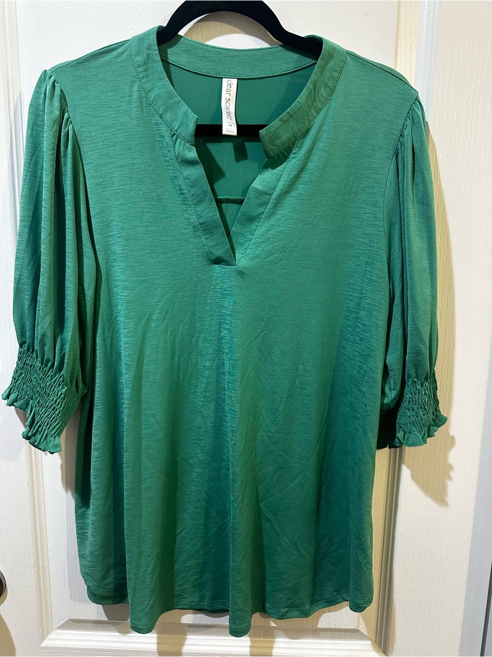 Scarlett Emerald Green Split-Neck Puff Sleeve Blouse